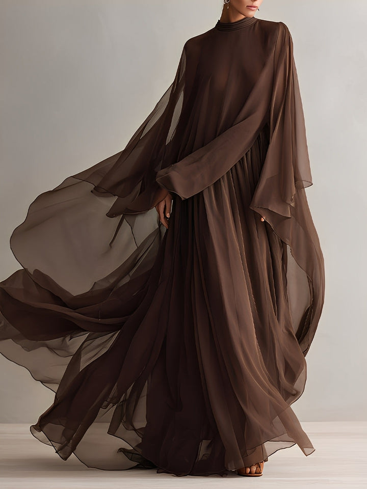 Robe en Chiffon Marron Riche pour Femmes avec Silhouette Maxi Flottante et Design à Cape, Style Élégant et Glamour Moderne