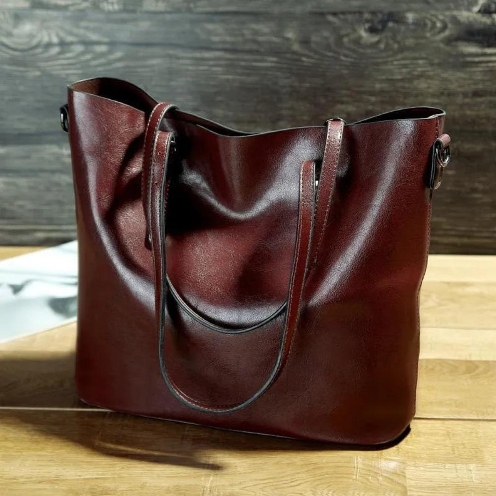 Nicole | Timeless Vintage Shoulder Bag
