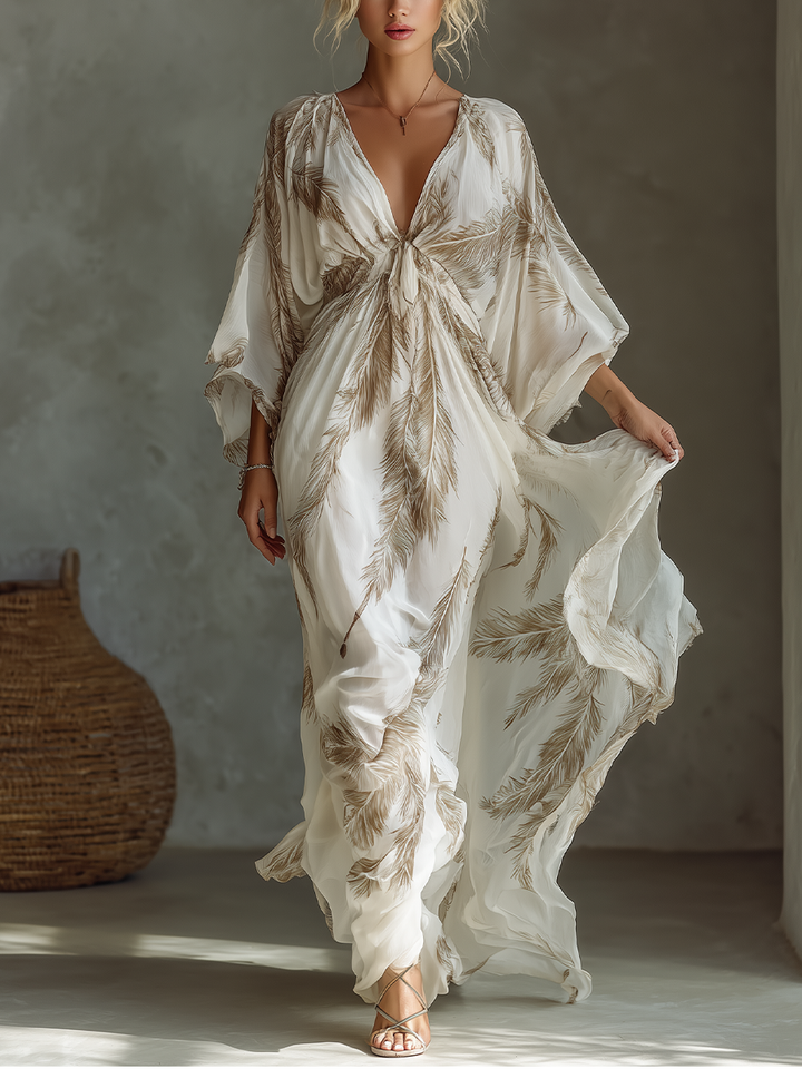 Robe Maxi en Chiffon Ivoire et Taupe avec Manches Dolman et Devant Entrelacé avec Imprimé Feuille de Palmier