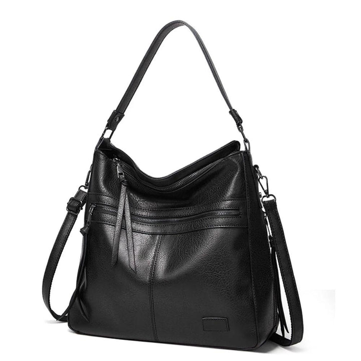 Lilla | Opulent Bag with Timeless Design