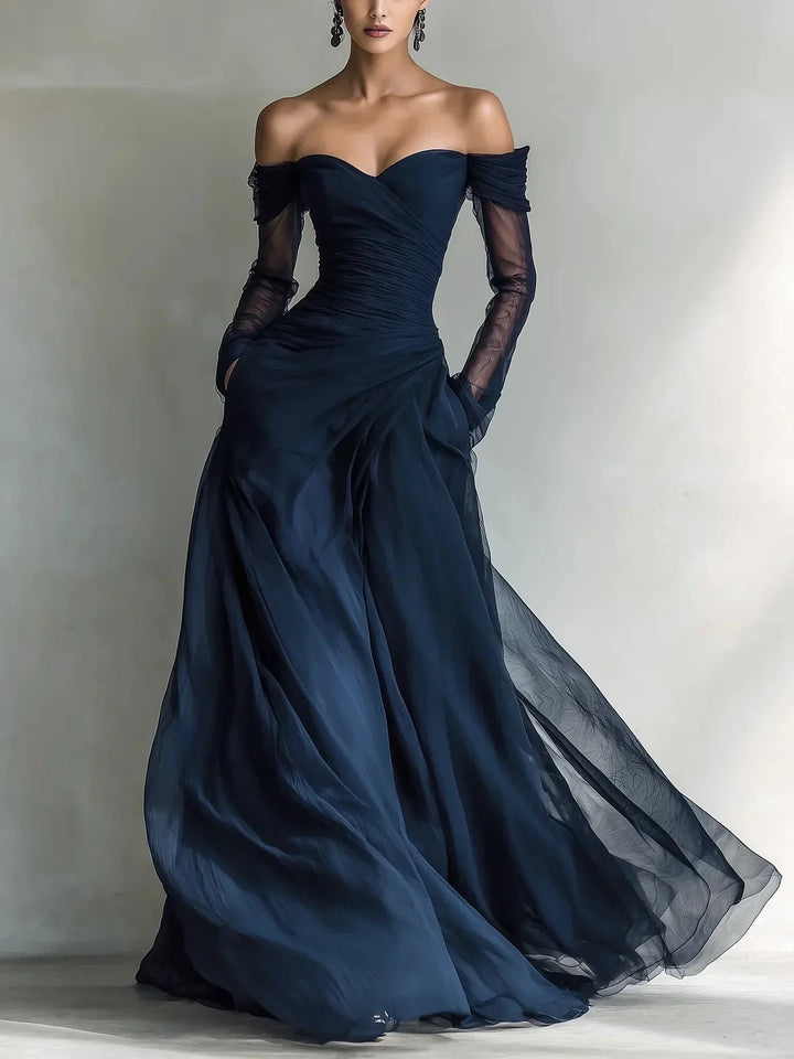 Eleonora • Robe longue à épaules dénudées et inserts en dentelle