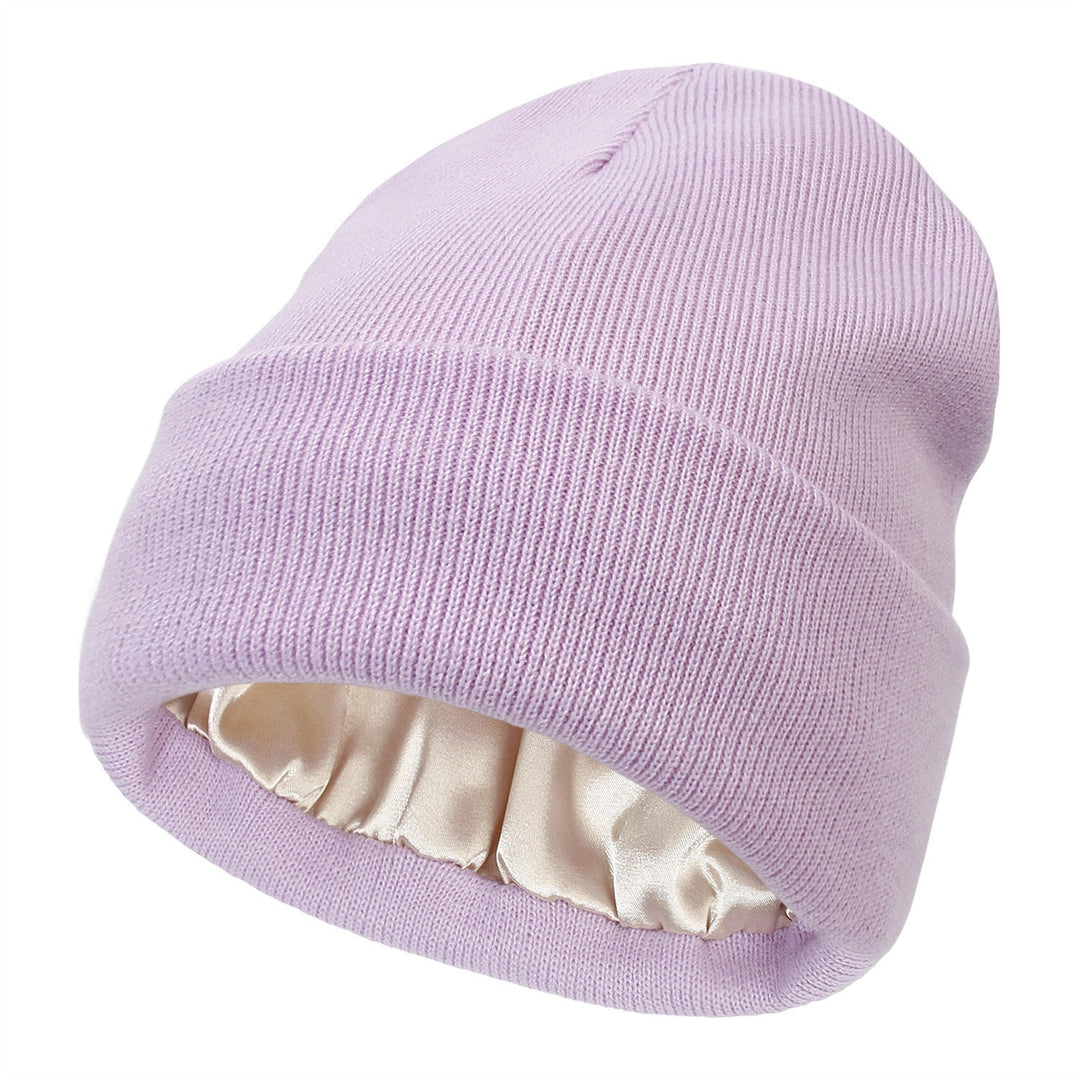 Luxe Satin-Lined Beanie – Elegant Winter Warmth for Hair Protection